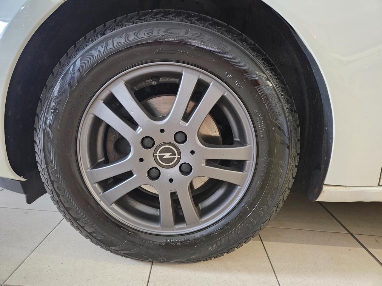 Opel Adam 1.4 87 CV Glam IDONEA PER NEOPATENTATI