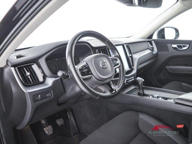 VOLVO XC60 D3 Momentum Fwd