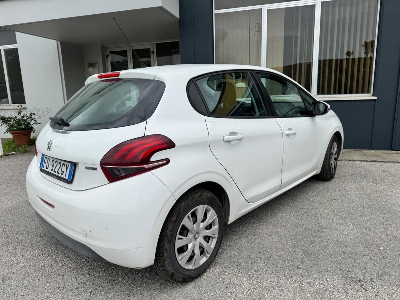 Peugeot 208 BlueHDi 75 5 porte Mix