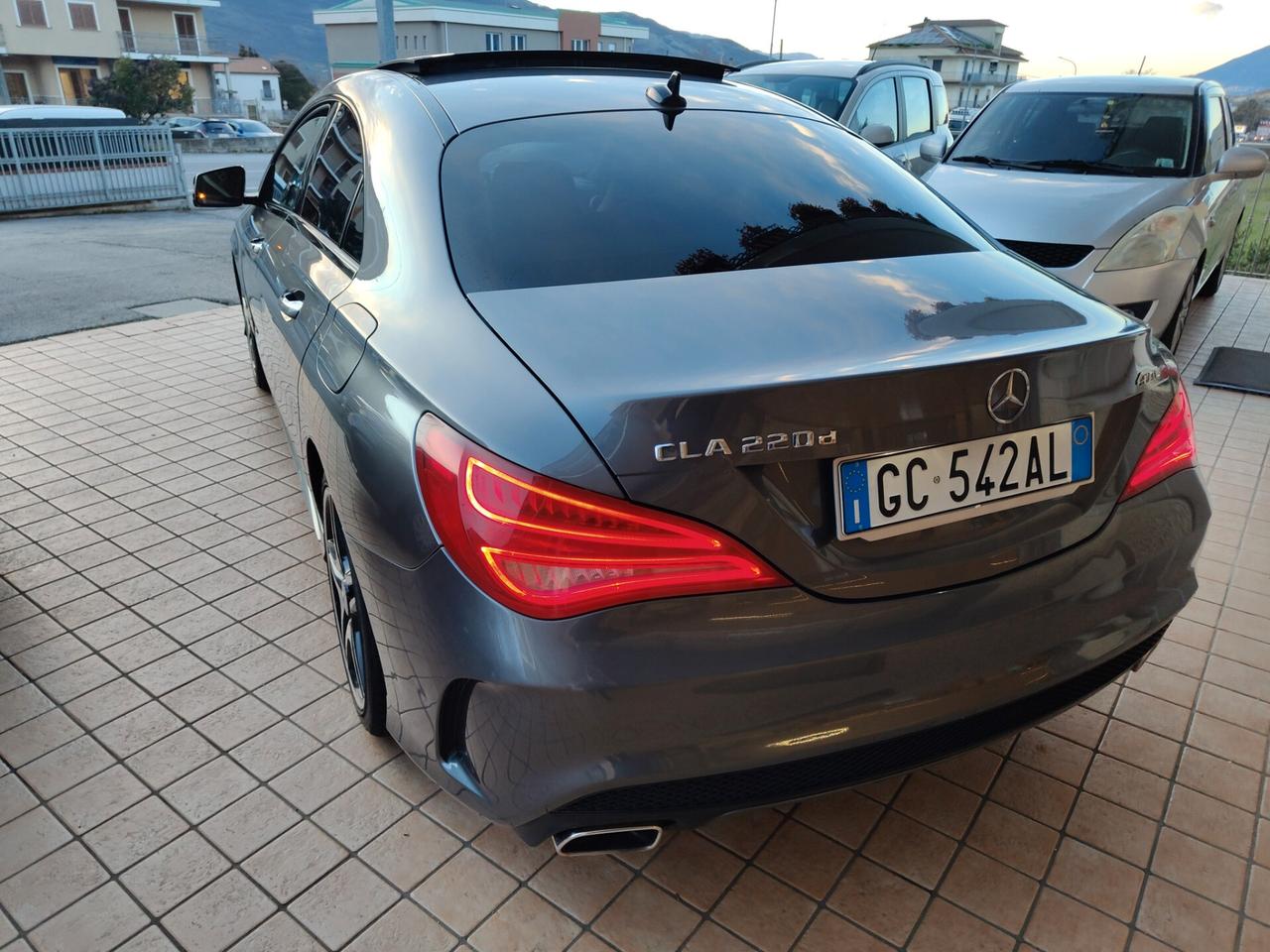 Mercedes-benz CLA 220 d 4Matic Automatic Premium