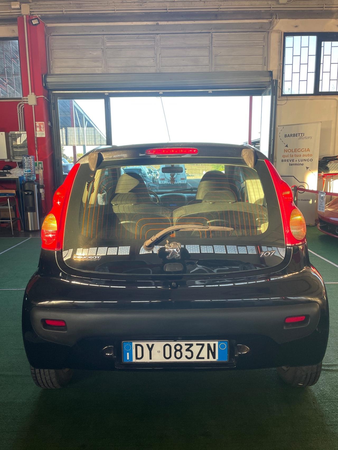 Peugeot 107 1.0 Neopatentati PERMUTE RATE