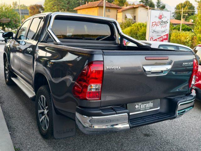 TOYOTA Hilux 2.4d150cv 4WD GANCIO TRAINO
