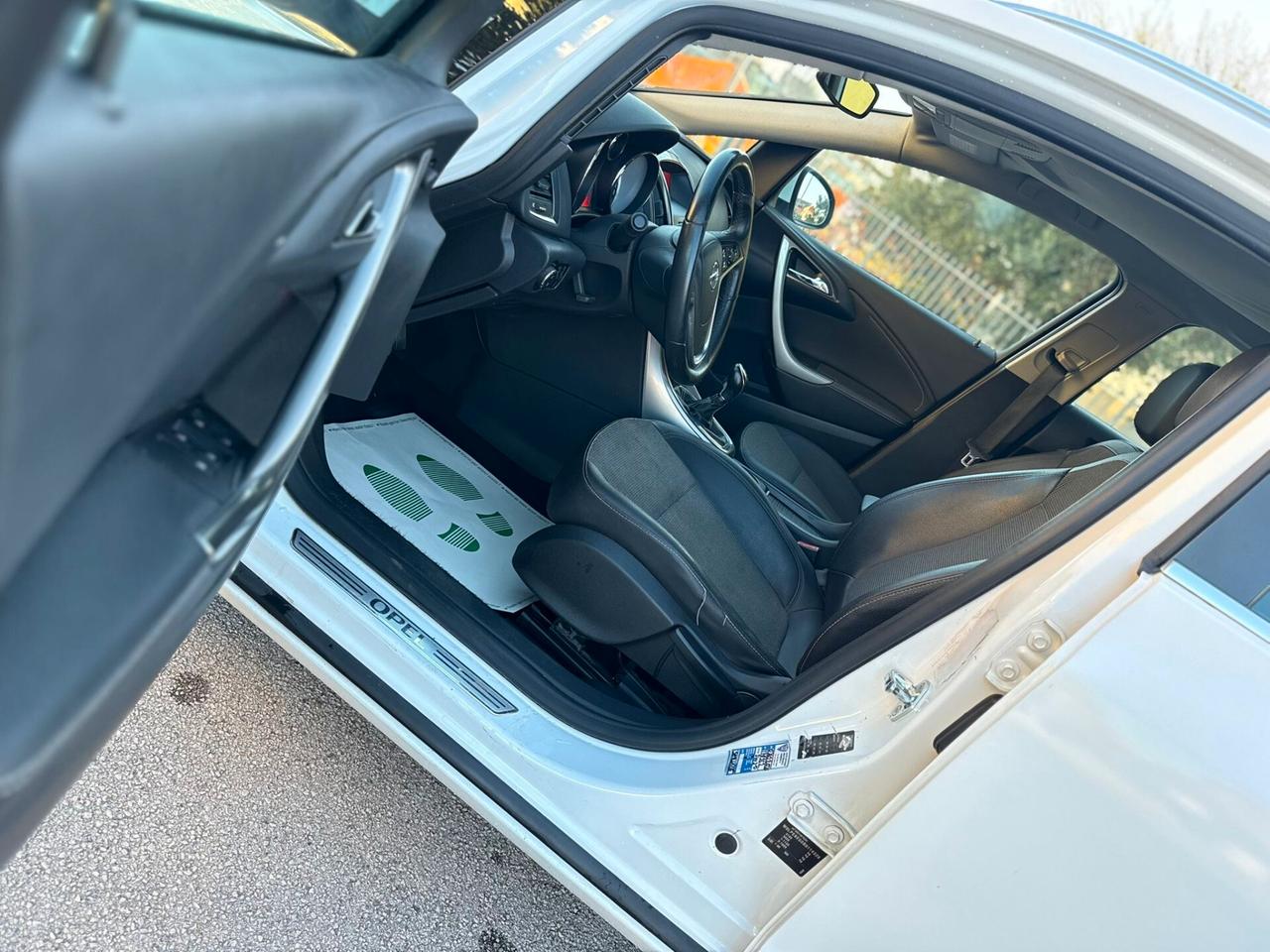 Opel Astra 1.7 CDTI 110CV Sports Tourer Cosmo