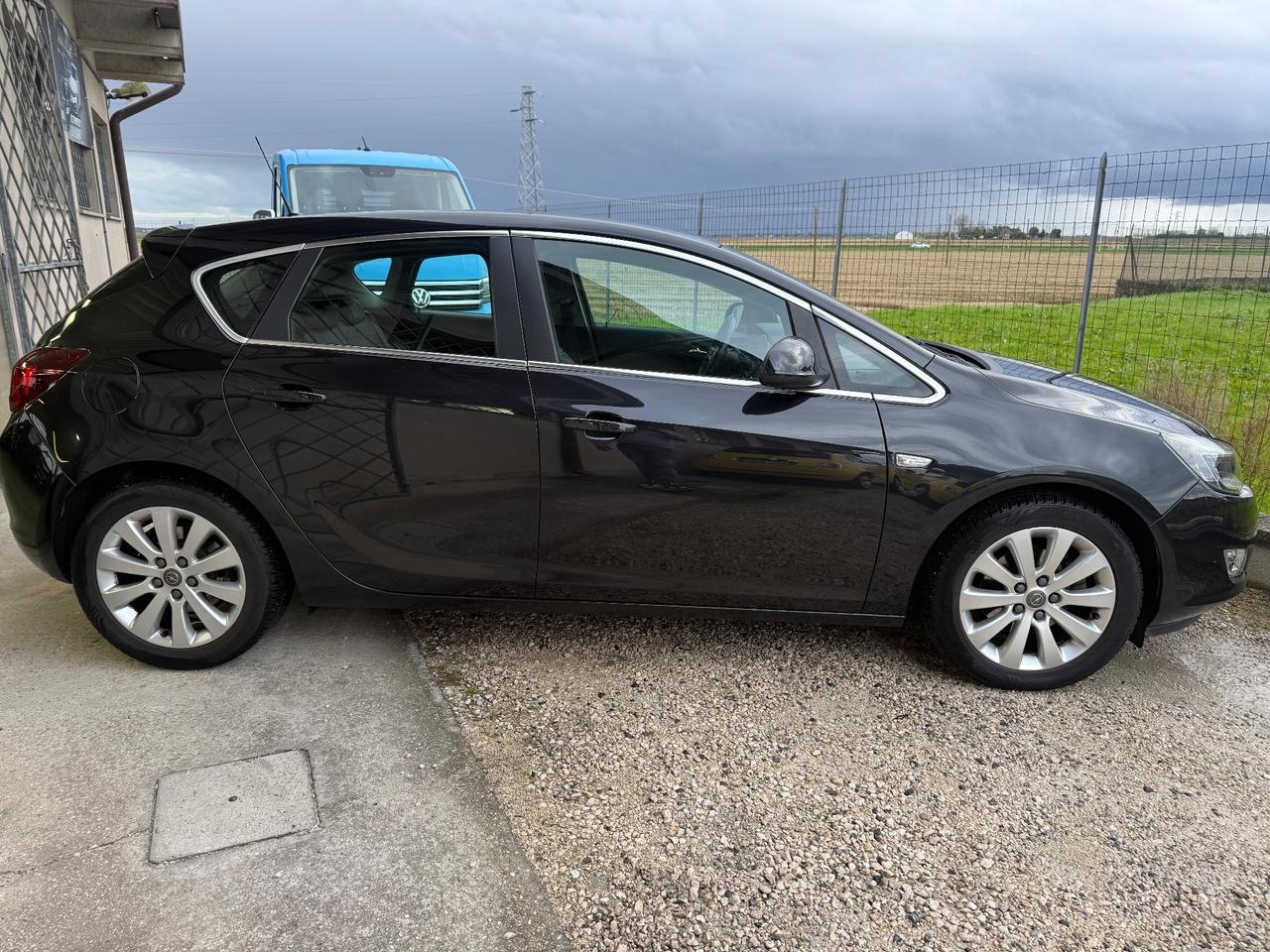 Opel Astra 1.7 CDTI 130CV EcoFLEX porte Cosmo UNICO PROPRIETARIO