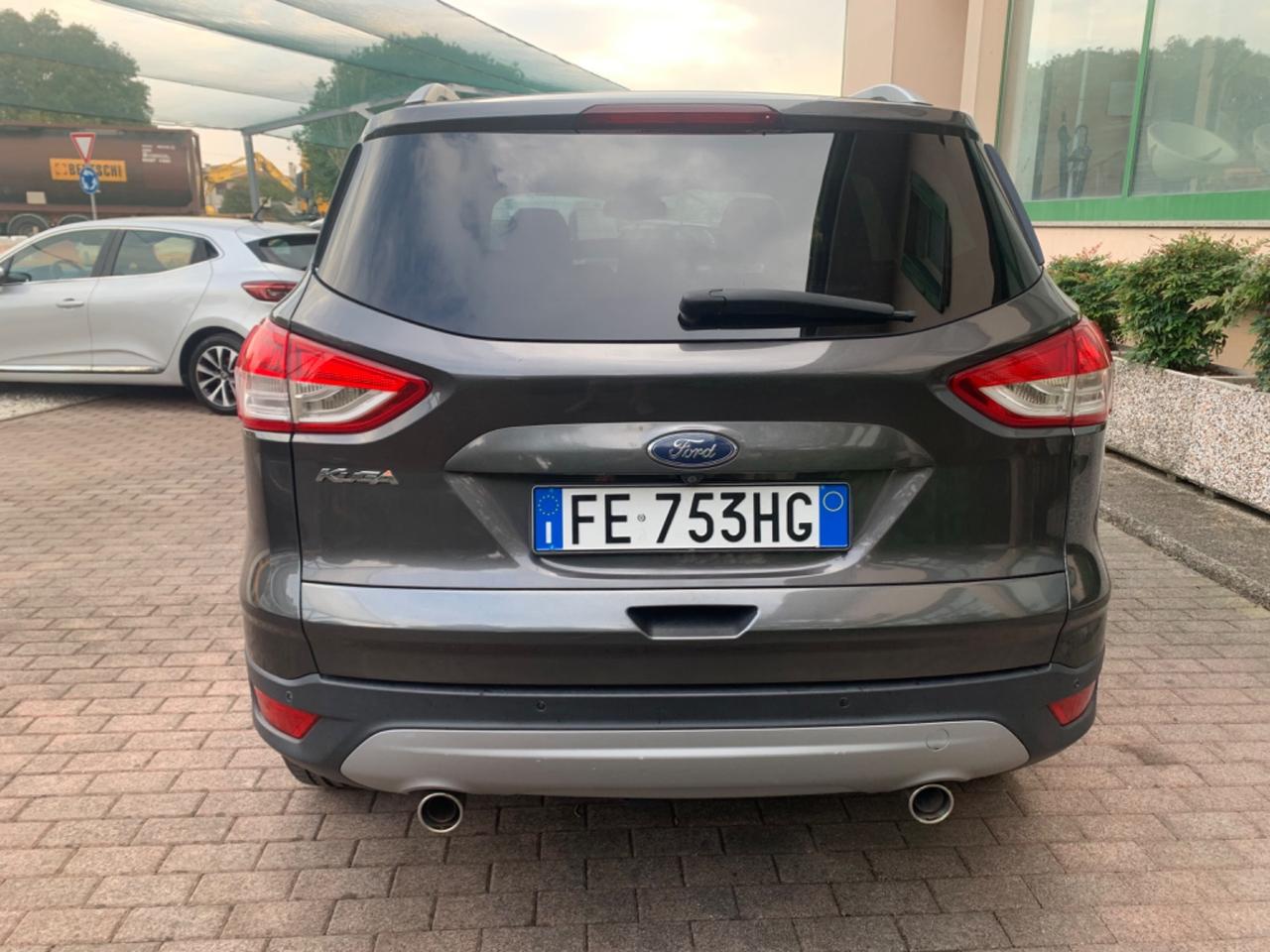 Ford Kuga 2.0 TDCI 150 CV S&S 4WD Powershift Titanium Business