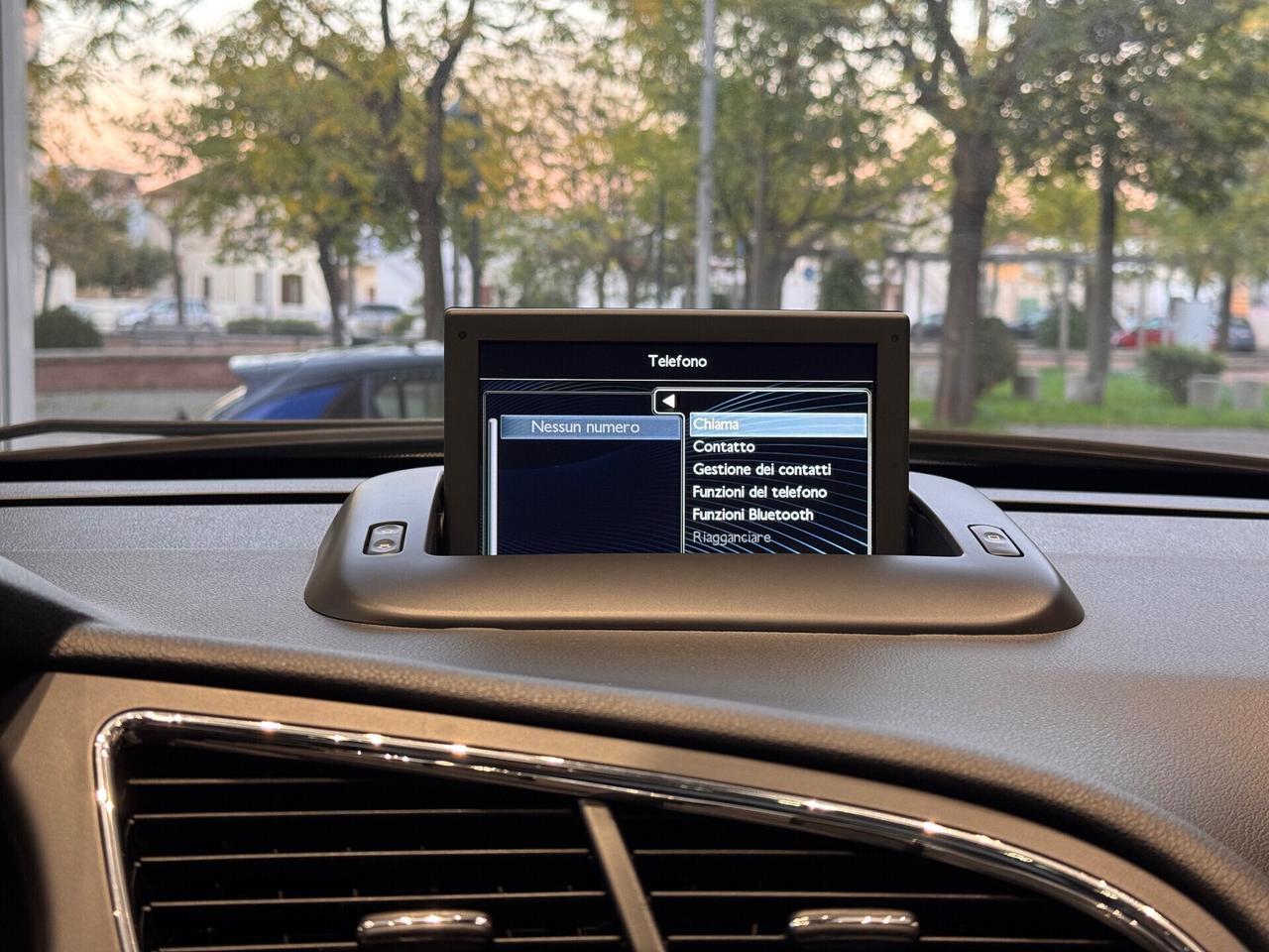 Peugeot 3008 BlueHDi Full “TETTO/NAV/RETR”