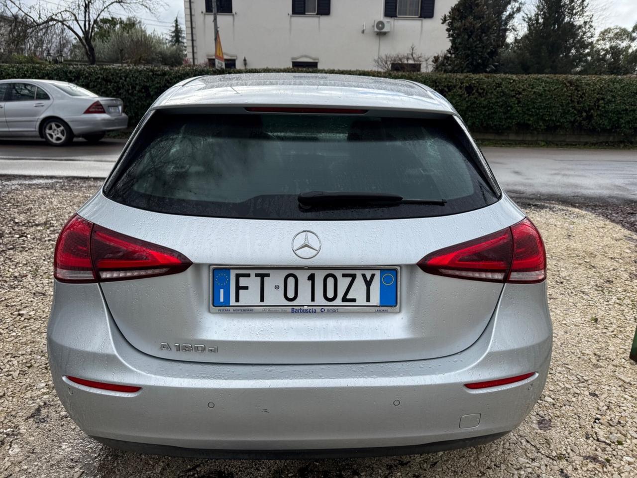 Mercedes-benz A 180 d Automatic Executive km cert.
