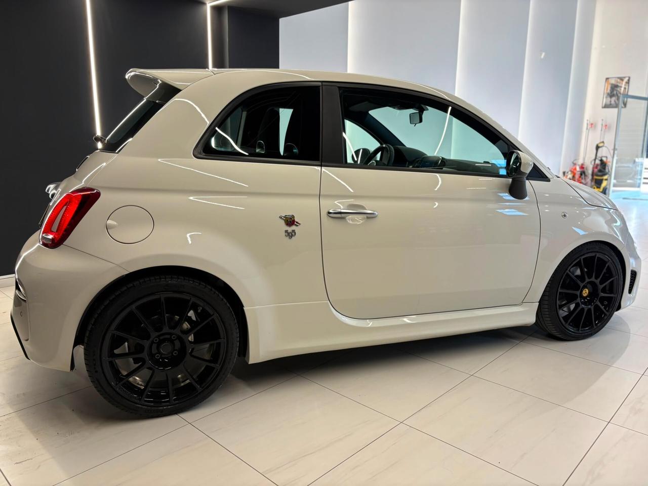 Abarth 595 1.4 Turbo T-Jet 145 CV