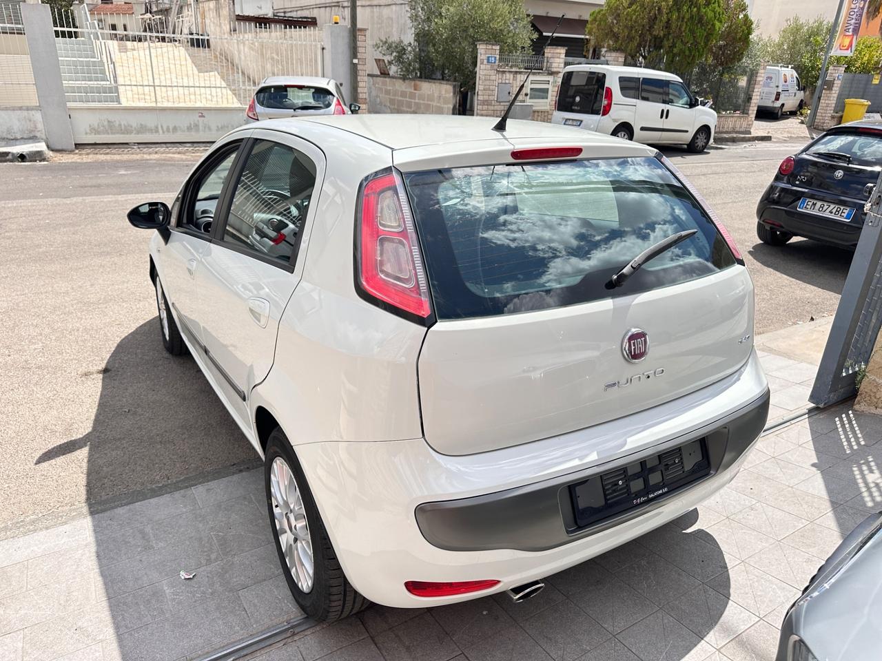 Fiat Punto Evo 1.4 M.Air Emotion-2011