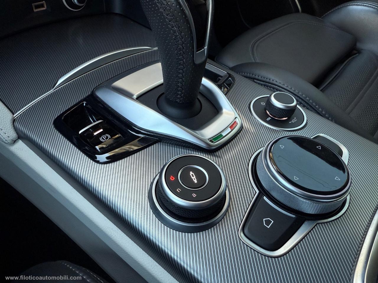 ALFA ROMEO Stelvio 2.2 T.diesel 190CV AT8 Q4 Sprint MY 2021 - GANCIO DI TRAINO ELETTRICO-PELLE