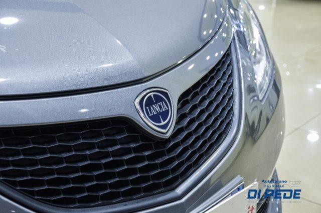 LANCIA Ypsilon 1.2 69 CV 5 porte Gold