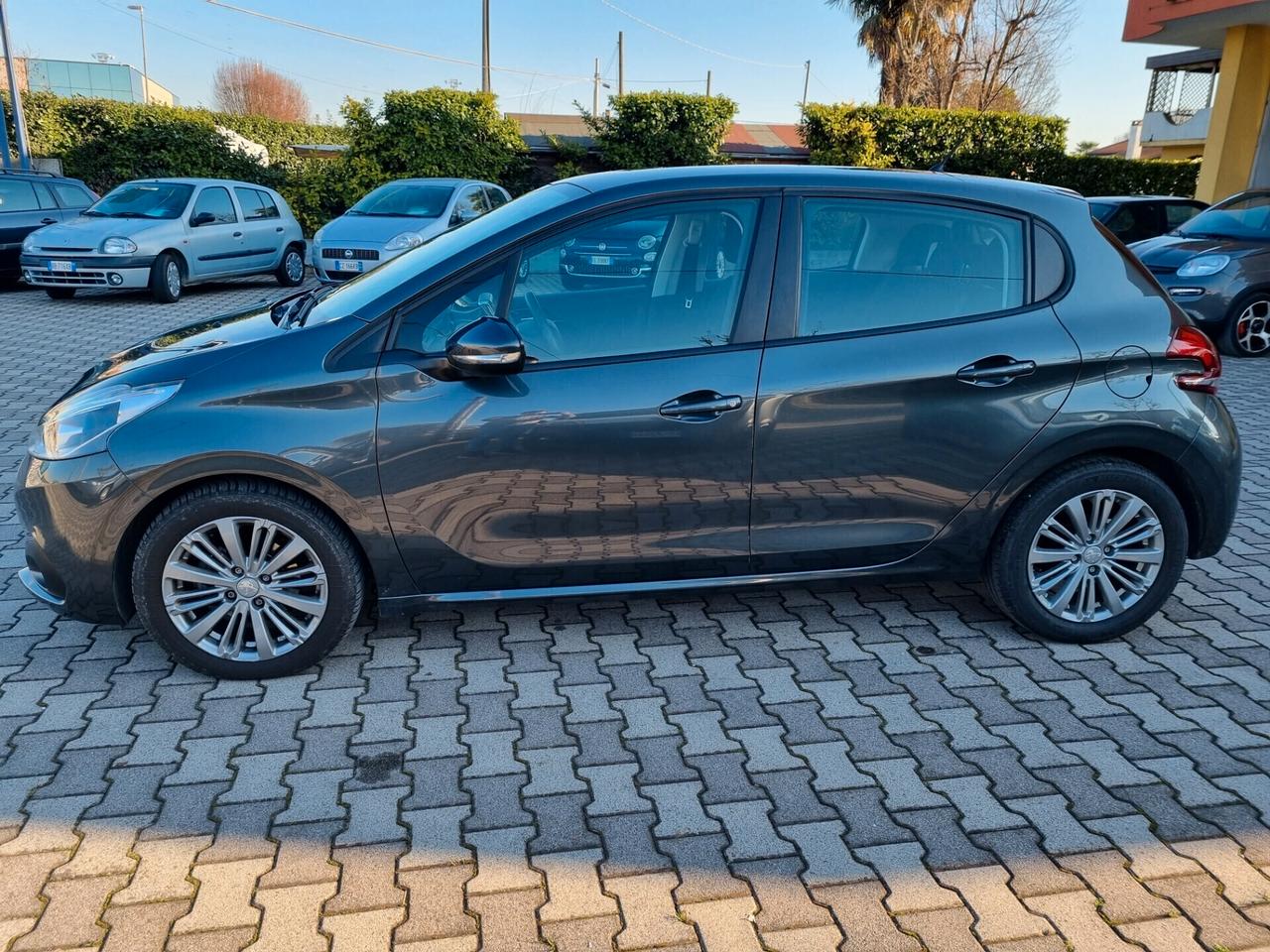 Peugeot 208 BlueHDi 75 5 porte Active