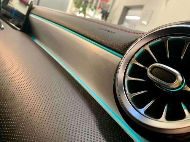 Mercedes-Benz CLA 200 CLA X118 Shooting Brake 200d Premium AMG auto