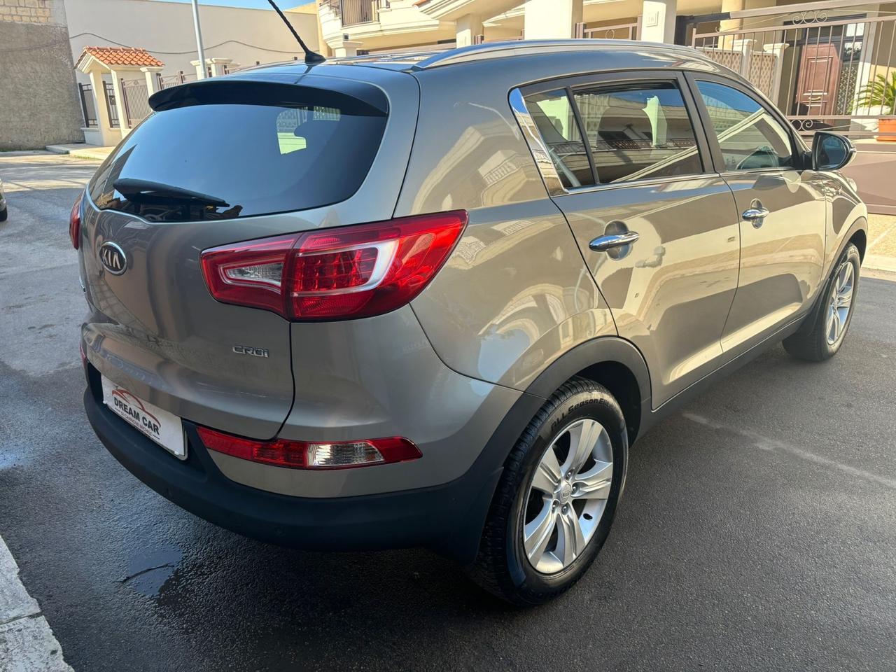 Kia Sportage 1.7 CRDI VGT 2WD Plus