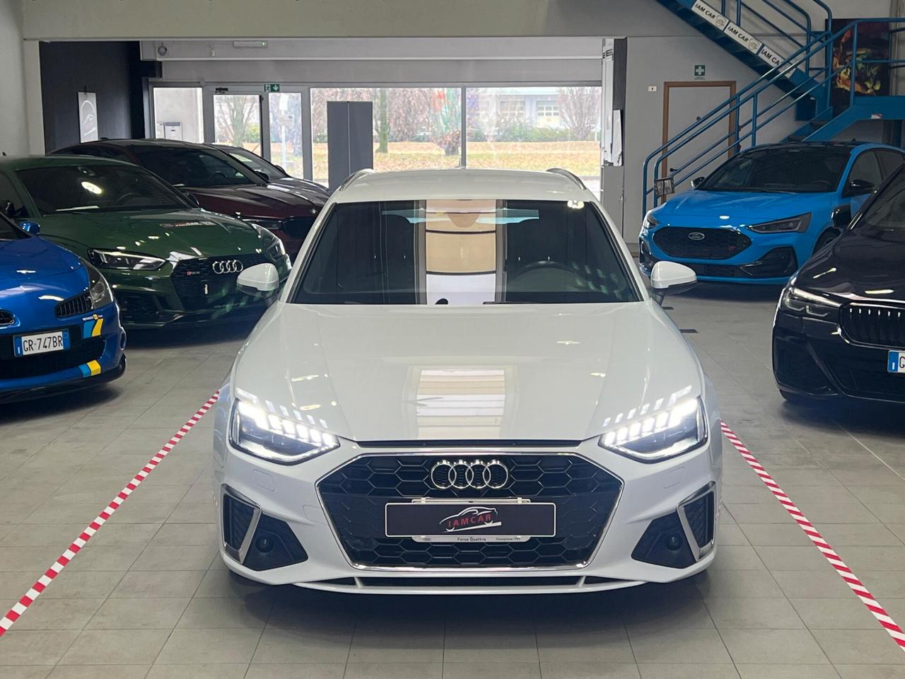 Audi A4 Avant 35 TDI/163 CV S tronic line