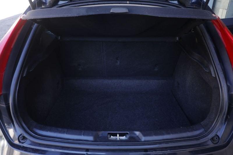Volvo V40 D2 1.6 D Powershift Momentum Unicoproprietario