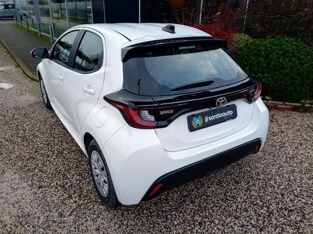 TOYOTA Yaris 1.5 Hybrid 5 porte Active