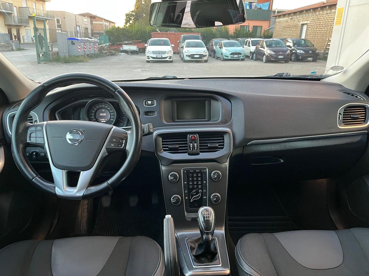 Volvo V40 D2 1.6 Diesel Summum