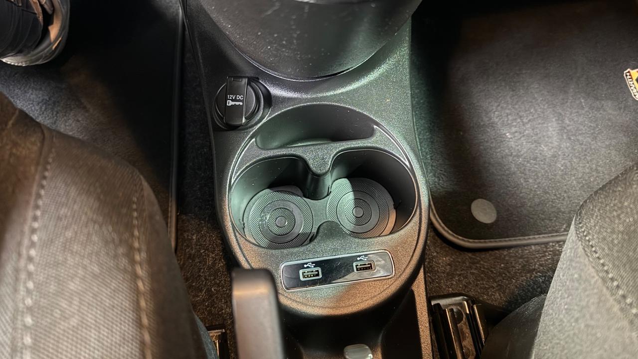 Abarth 595 1.4 Turbo T-Jet 165 CV Pista