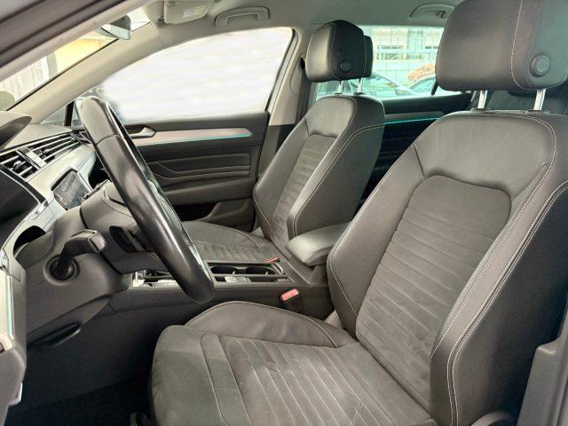 VOLKSWAGEN Passat Variant 2.0 TDI SCR EVO DSG ELEGANCE