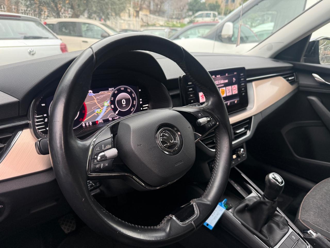 Skoda Kamiq 1.6 TDI SCR Dark Shade