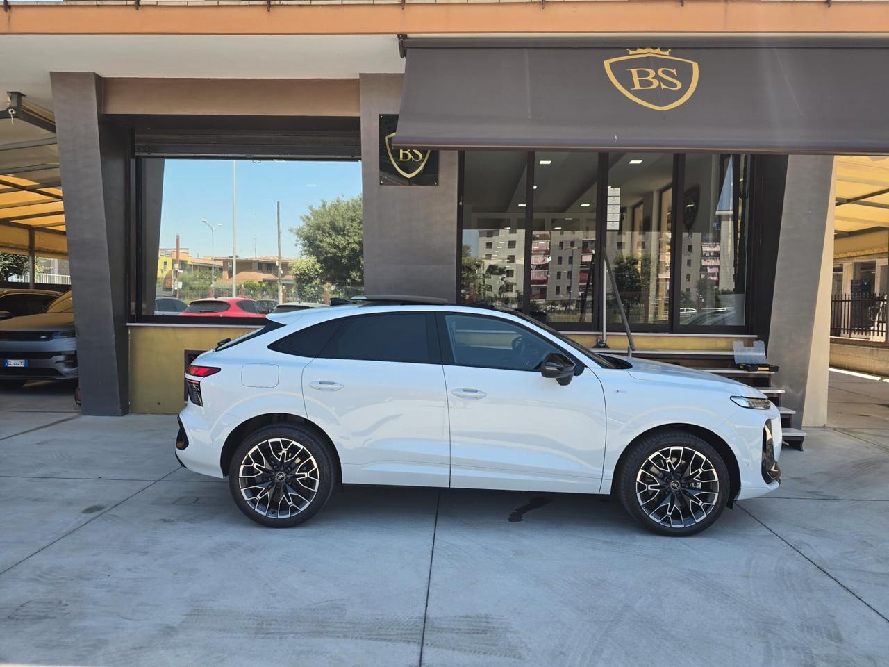 Audi Q3 SPB TDI 110 kW S tronic Line edition