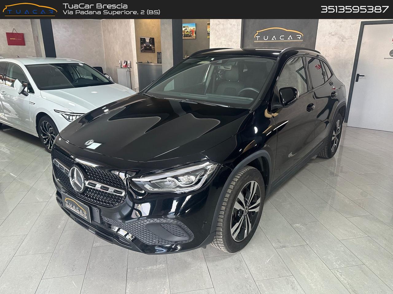 Mercedes-Benz GLA 200 Sport Plus GLA 200 D #9494