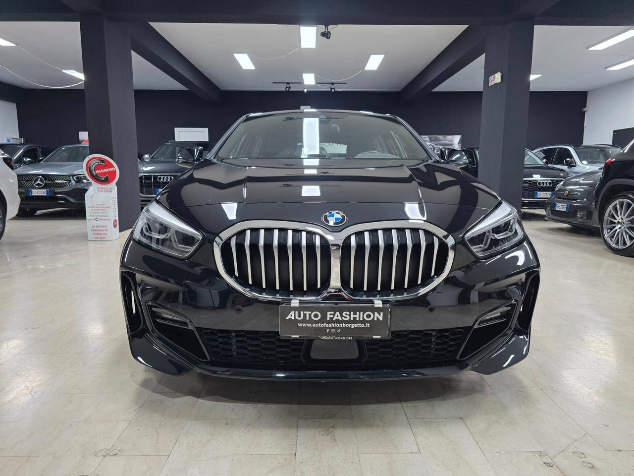 Bmw 118 118d 5p. MSport
