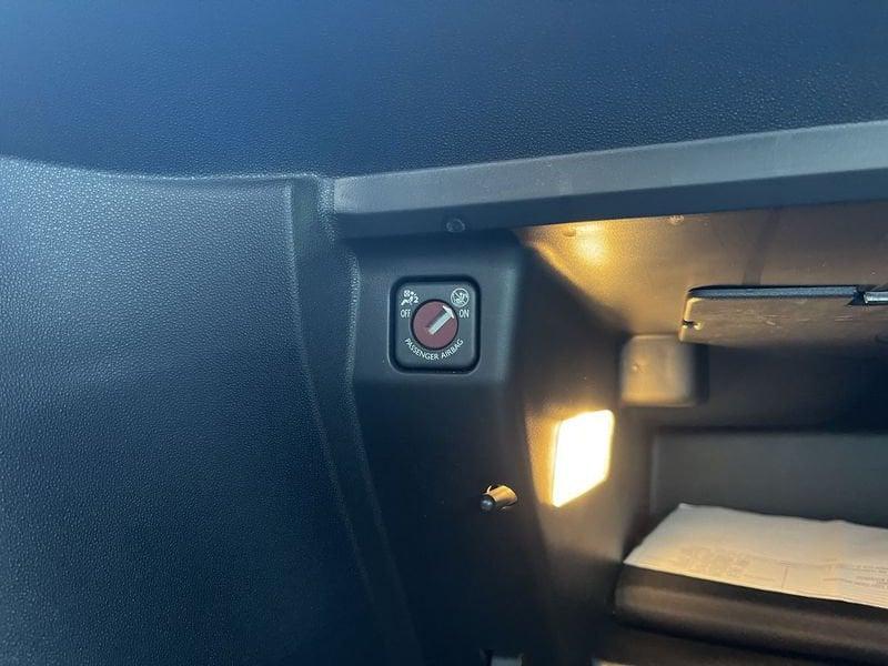 Citroën C3 1.2 puretech Exclusive 82cv E6