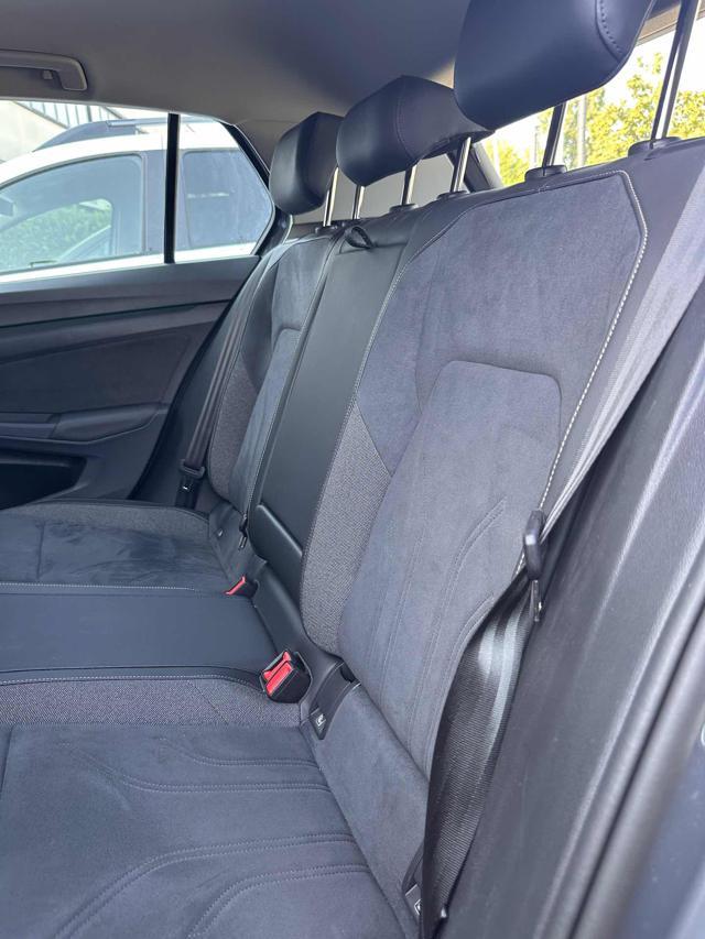 VOLKSWAGEN Golf 2.0 TDI 150 CV DSG SCR Style