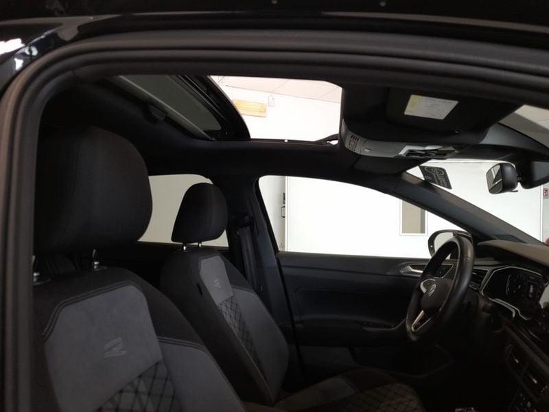 Volkswagen Taigo 1.5 TSI ACT R-Line DSG