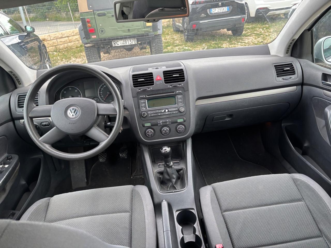 Volkswagen Golf 2.0 16V TDI 5p. Sportline