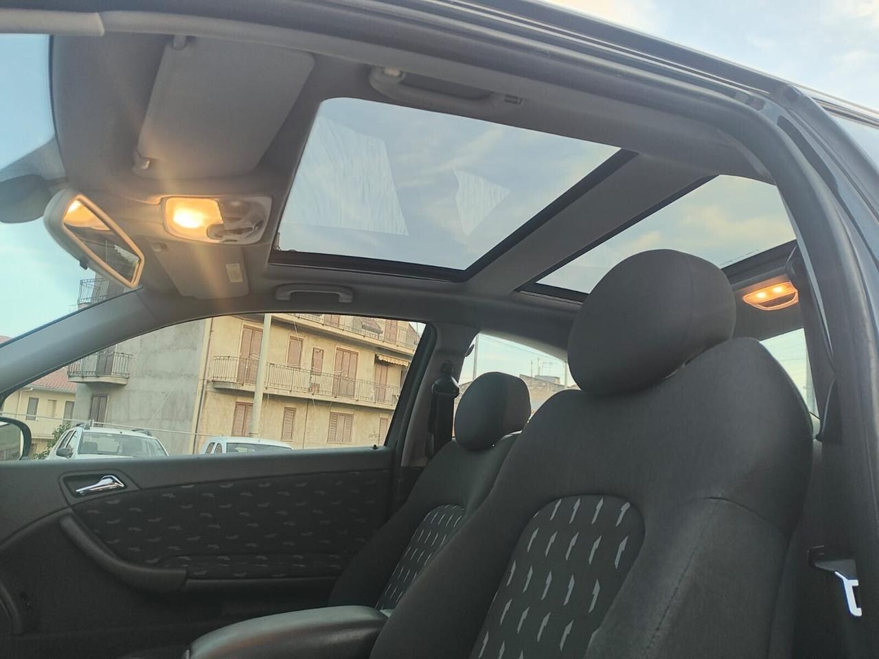 Mercedes-benz C 220 CDI sport coupe 120mila km
