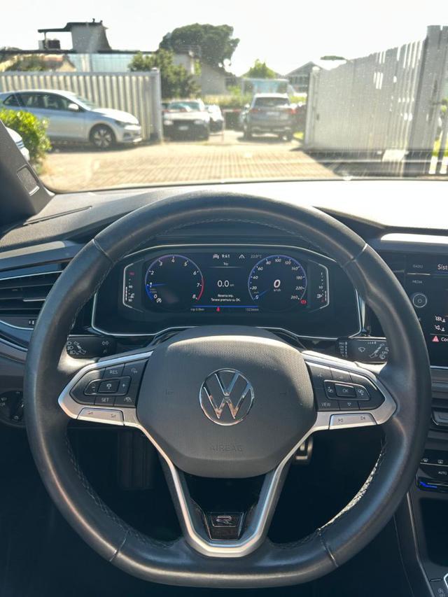 VOLKSWAGEN Taigo 1.0 TSI 110 CV R-Line FARI MATRIX NEO PATENT.