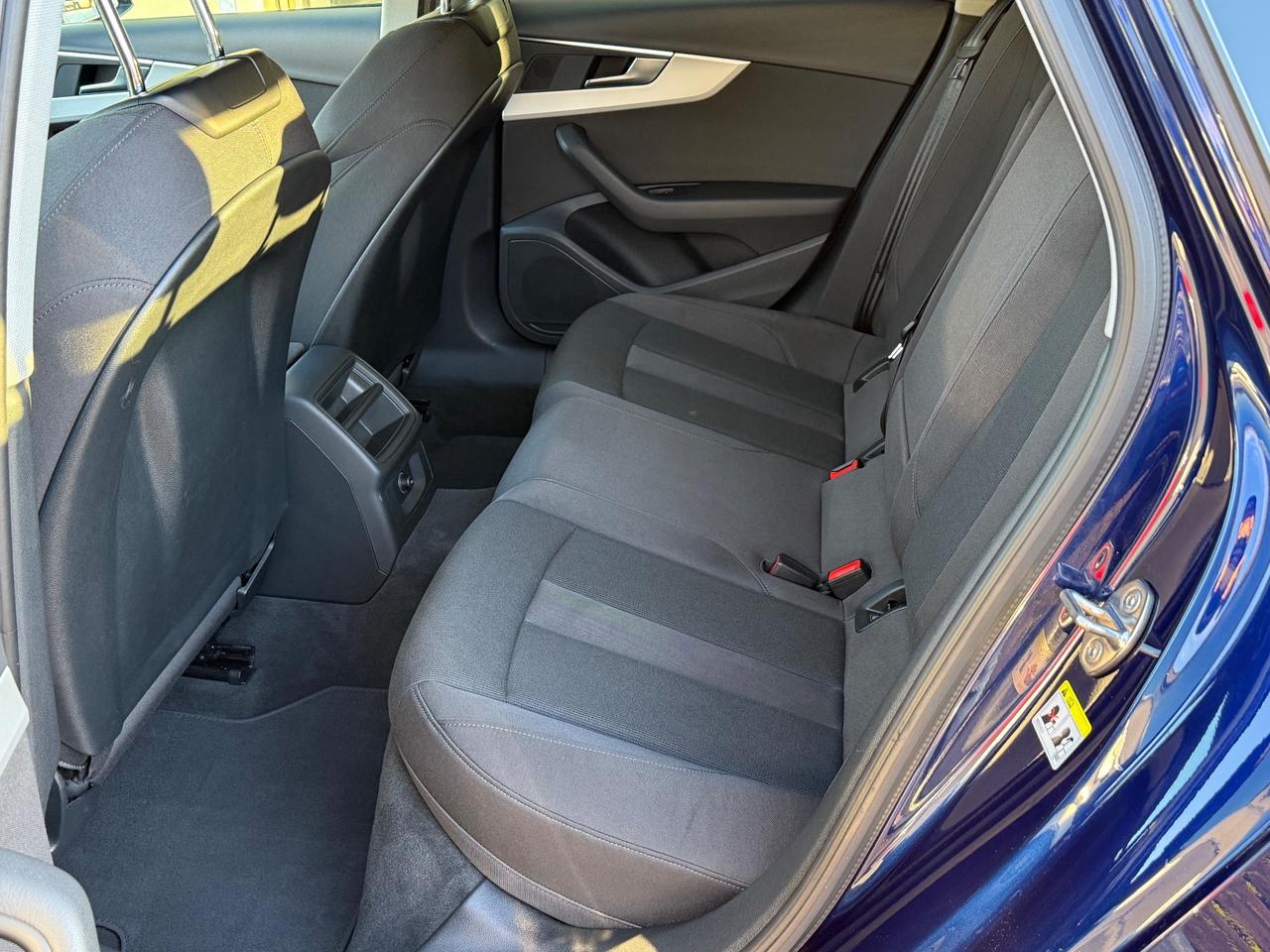 Audi A4 2.0d/163 CV 2021 TG UFFICIALI/PREZZO REALE