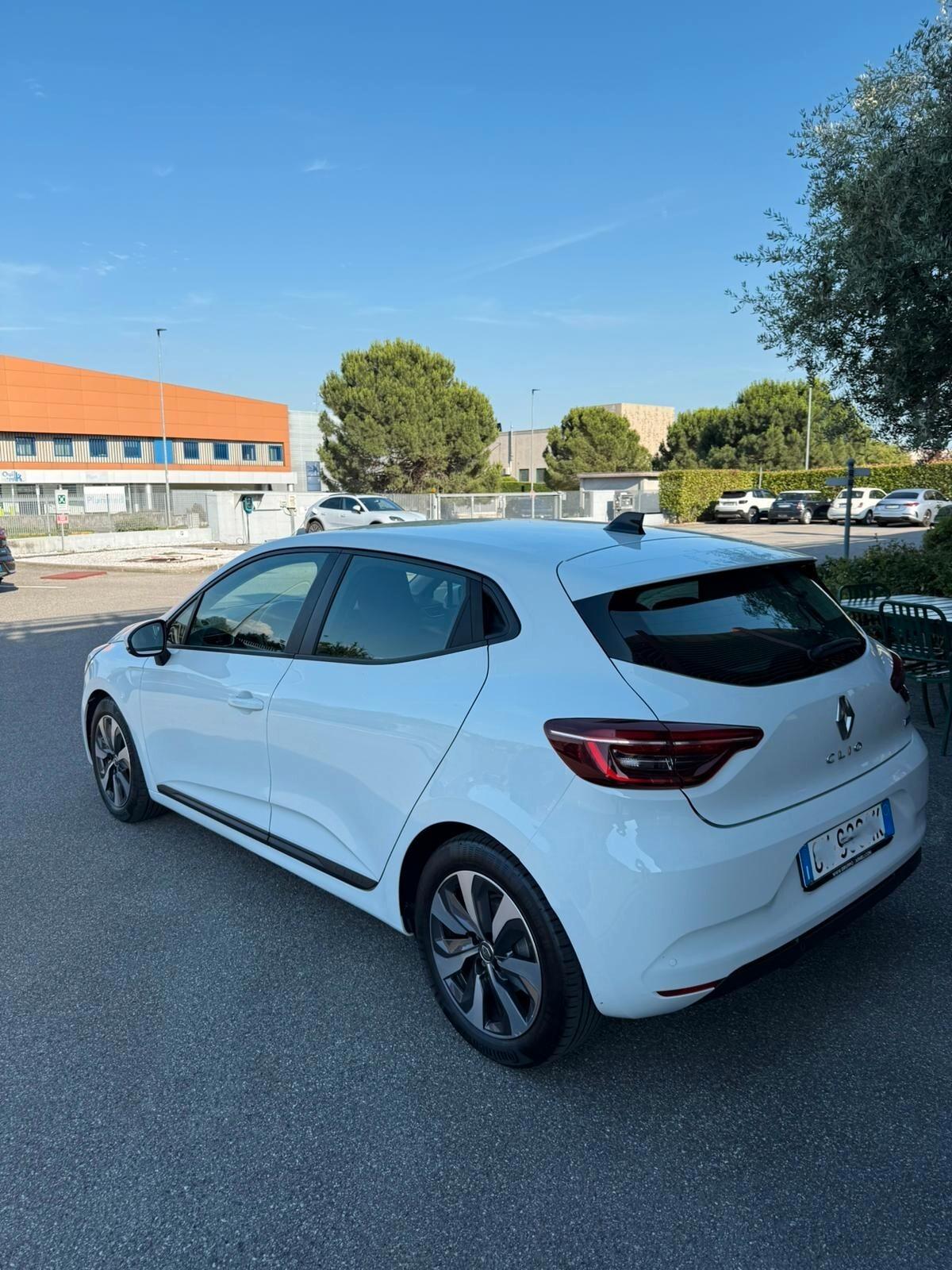 Renault Clio Full Hybrid E-Tech 140 CV 5 porte Zen 2022 AUTO