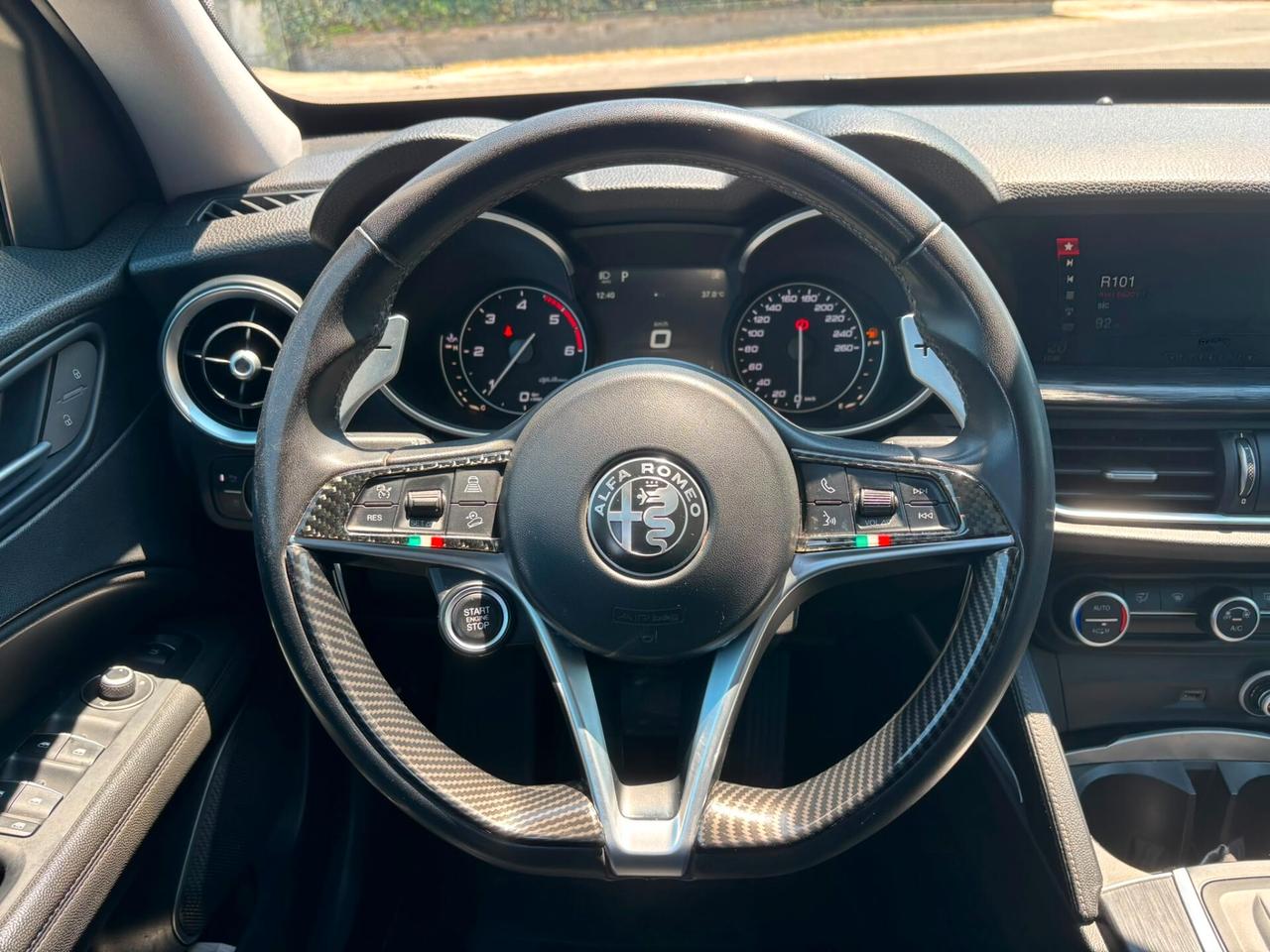 Alfa Romeo Stelvio 2.2 Turbodiesel 180 CV AT8 Q4 Business
