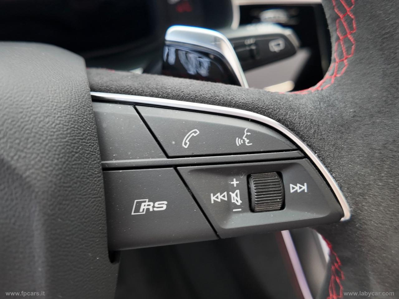 AUDI RS Q8 TFSI V8 quattro tiptr. Performance