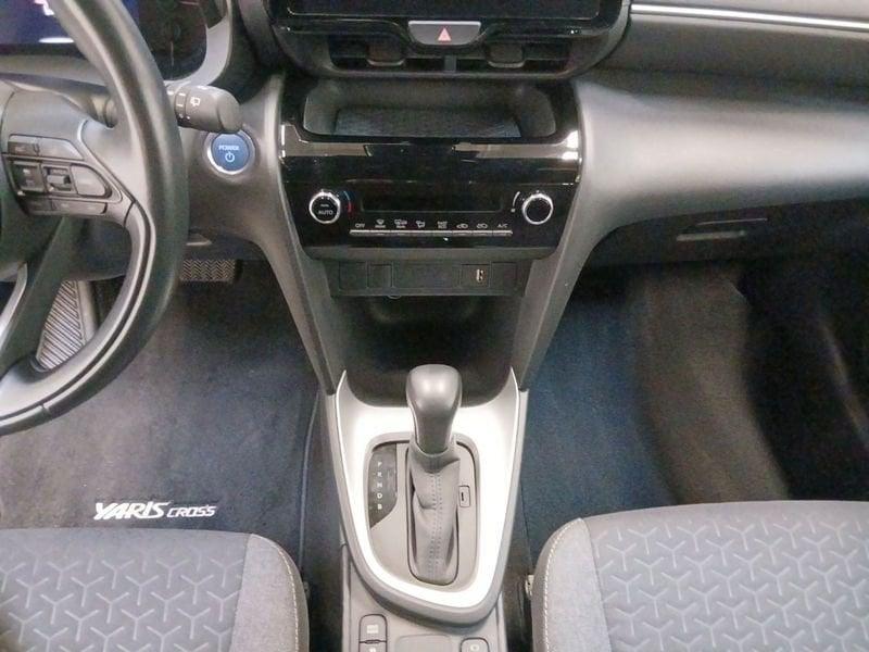 Toyota Yaris Cross 1.5h Orange Edition fwd 116cv e-cvt