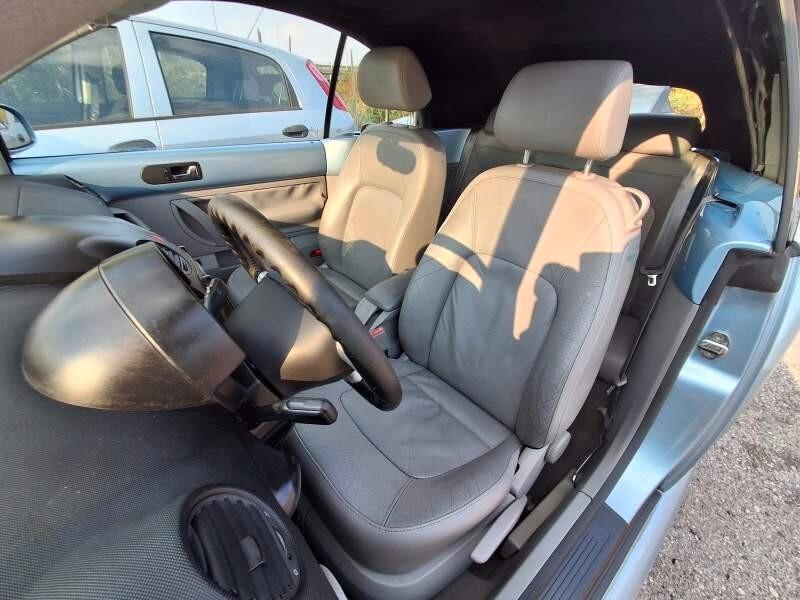 Volkswagen New Beetle 1.9 TDI 101CV Cabrio