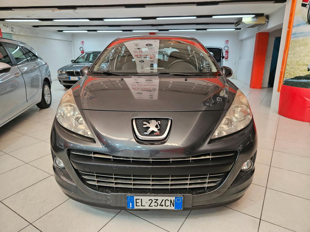 Peugeot 207 1.4 HDi 70CV 5p. Sweet Years