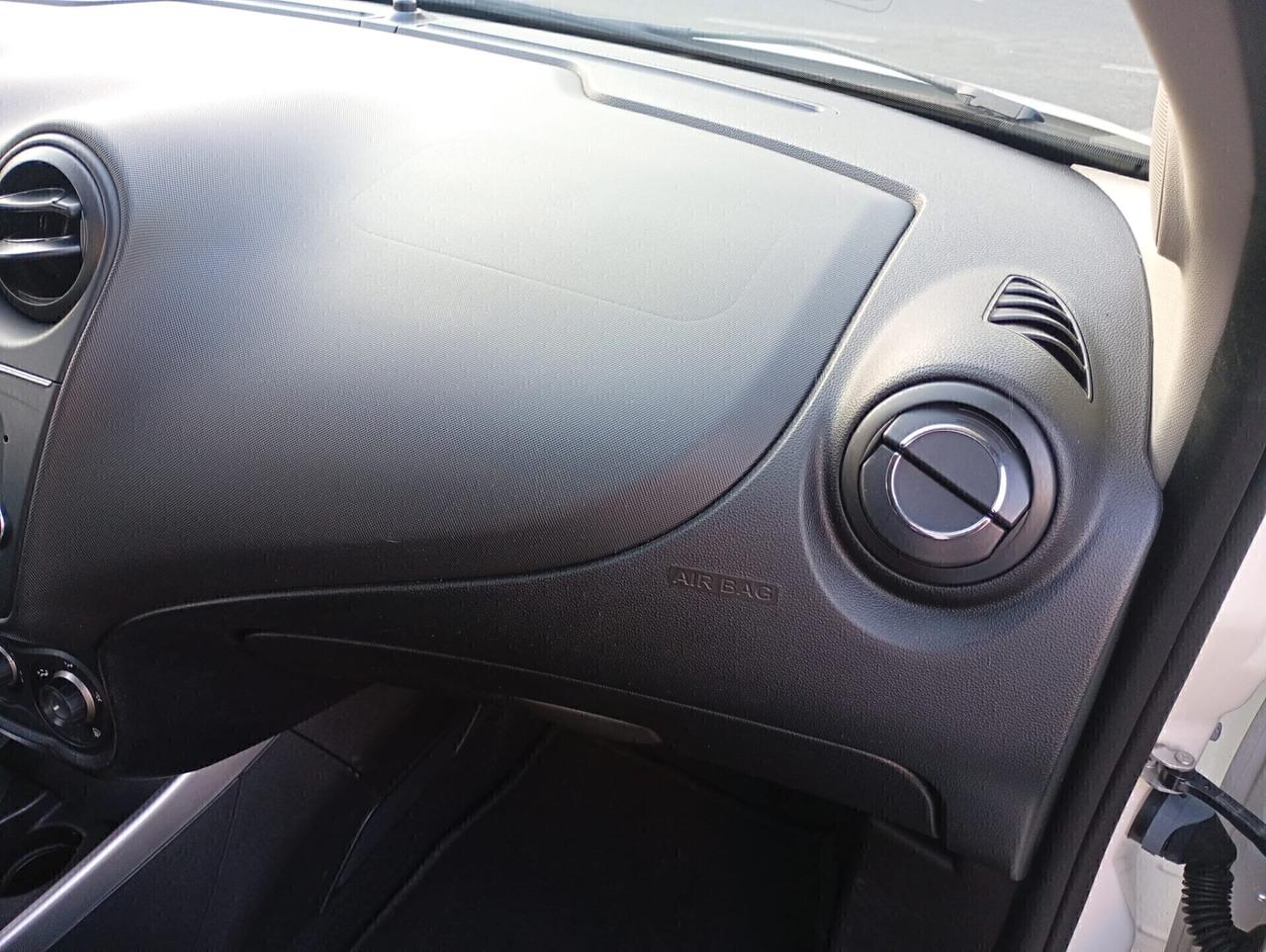 ALFA ROME MITO SOLI 120.000 KM 1.3 DIESEL 2017