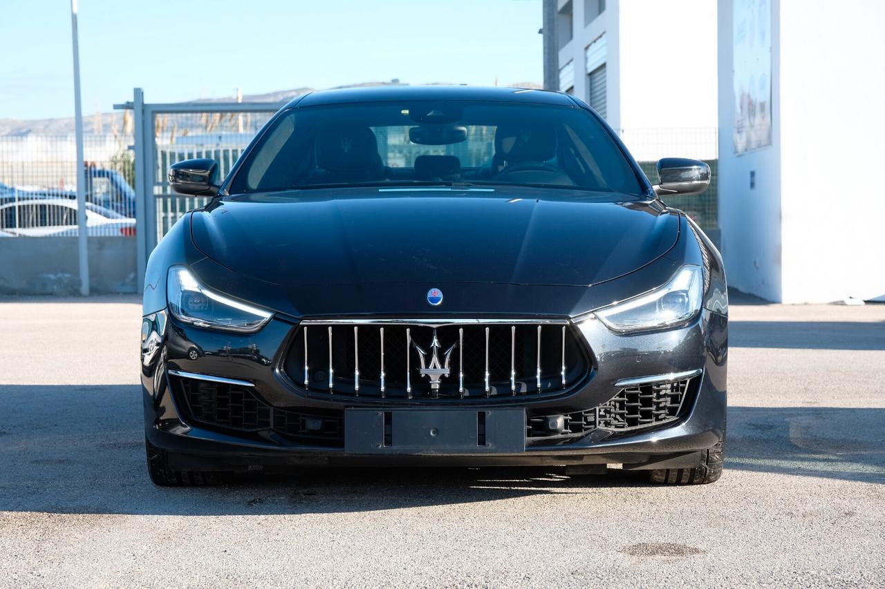 Maserati Ghibli V6 Diesel 275 CV Granlusso