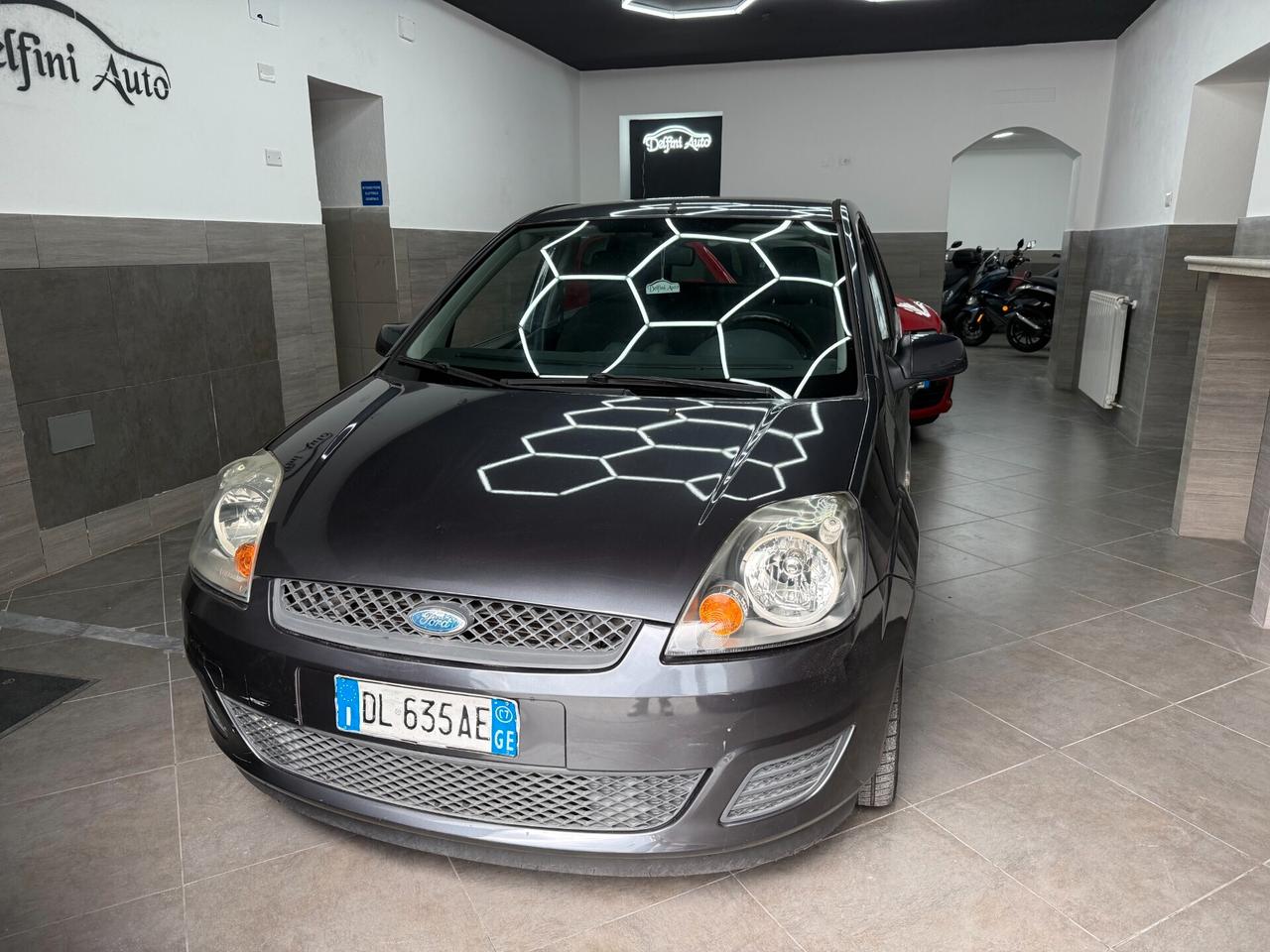 Ford Fiesta 1.2 16V 5p. Ghia