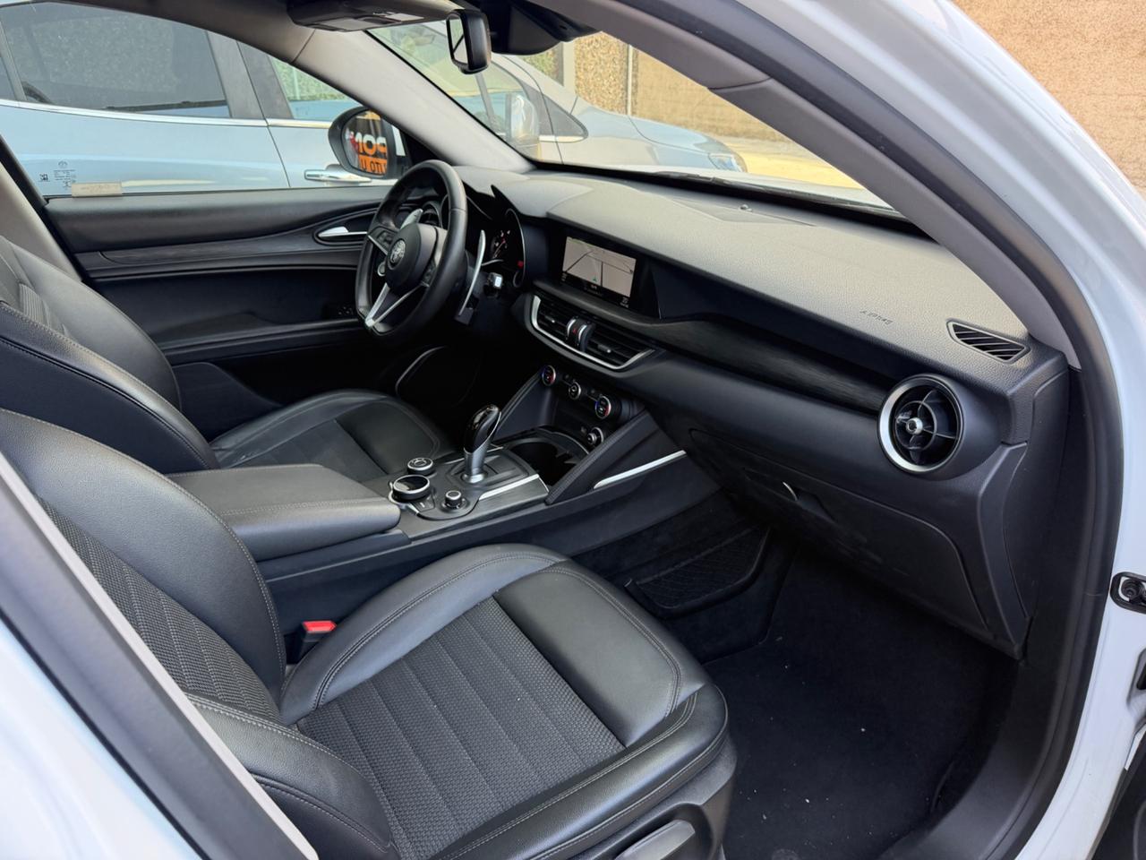Alfa Romeo Stelvio 2.2 TD 177CV AUTOMATIC 4X4 EURO6B