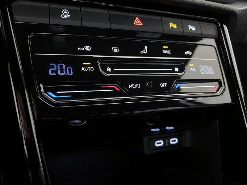 Volkswagen T-Roc T-Roc 1.0 tsi R-Line Plus 115cv