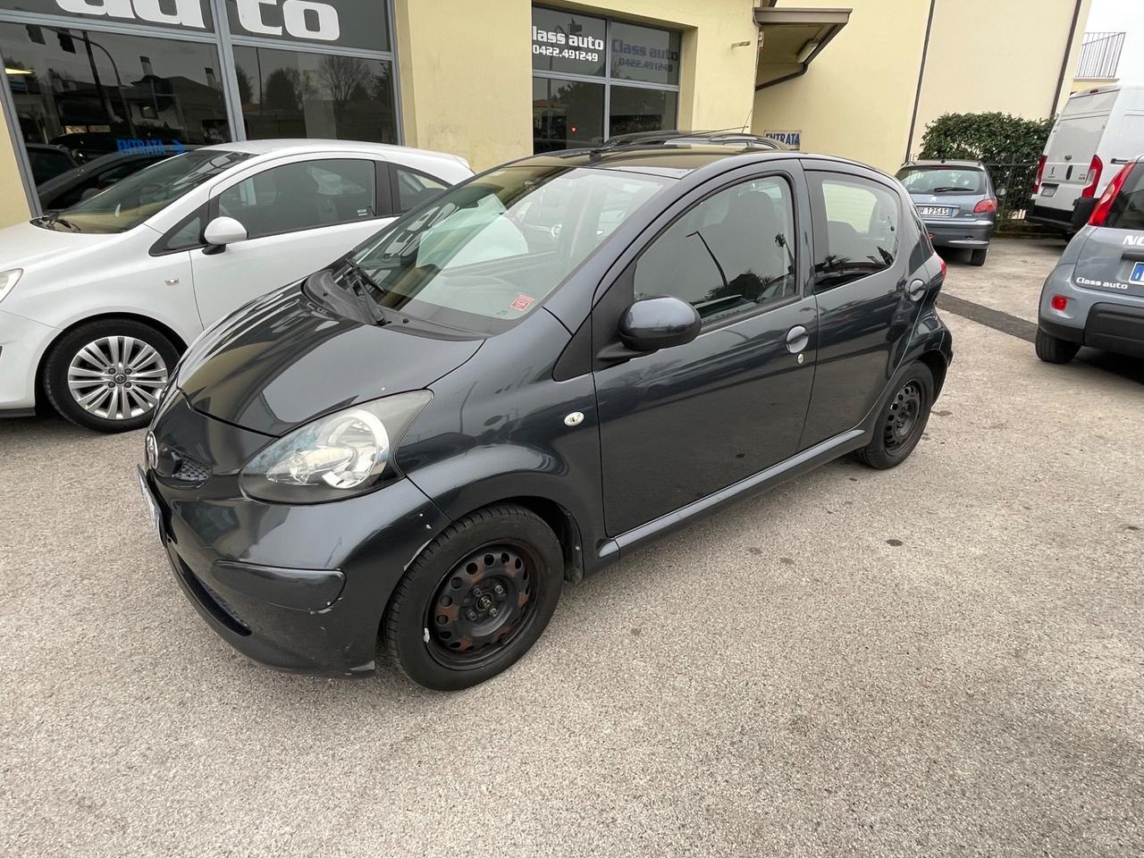 Toyota Aygo 1.0 12V VVT-i 5 porte