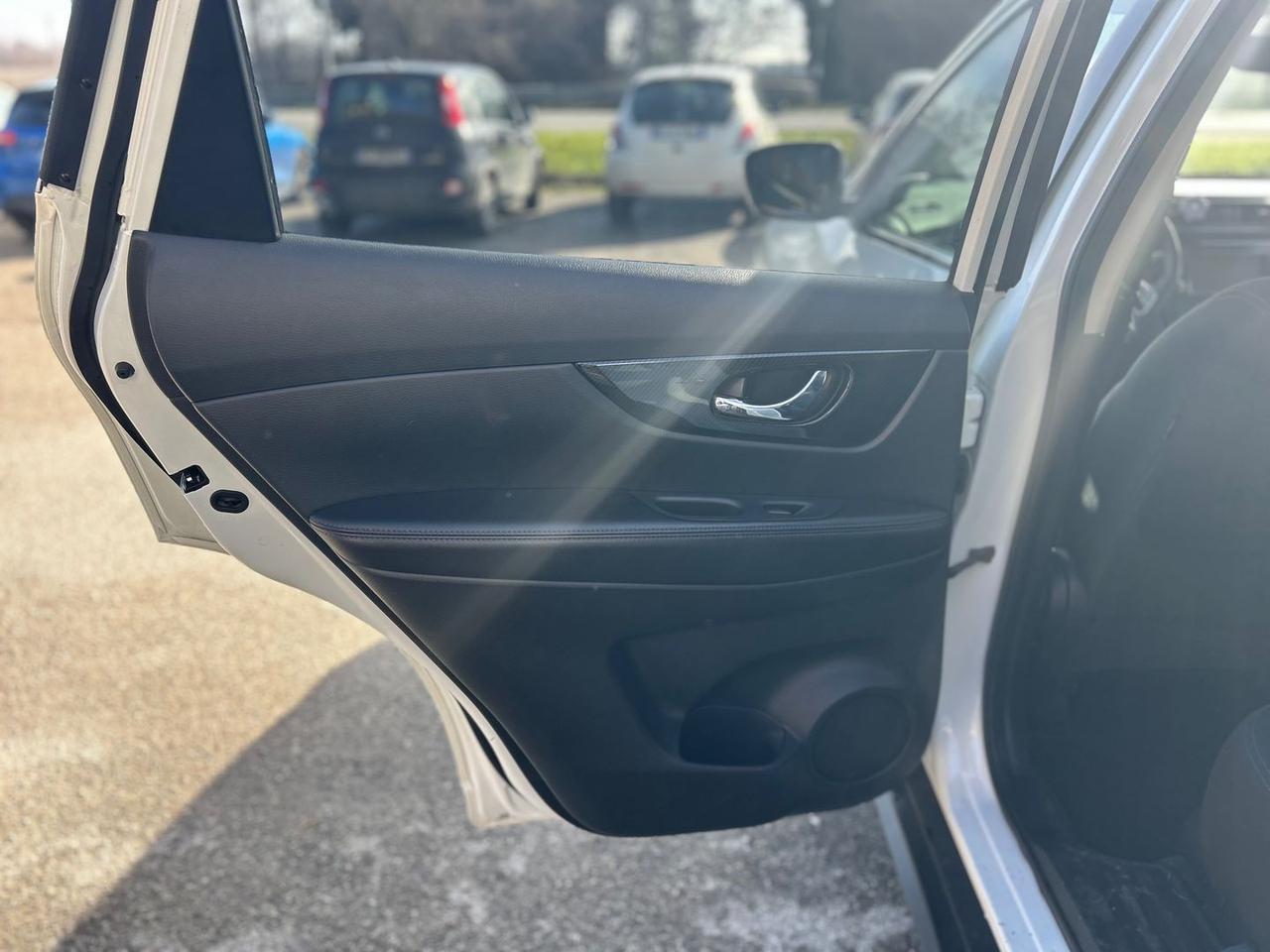 Nissan X-Trail N-Connecta 1.6 dCi 130 #9202