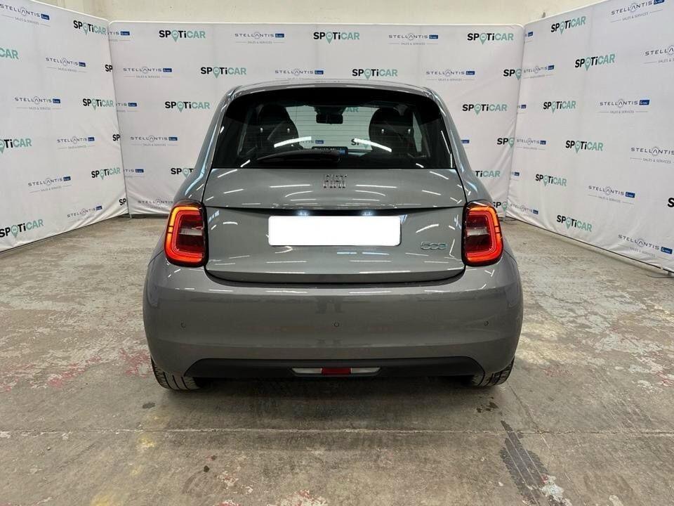 Fiat 500 500e 42 kWh Icon