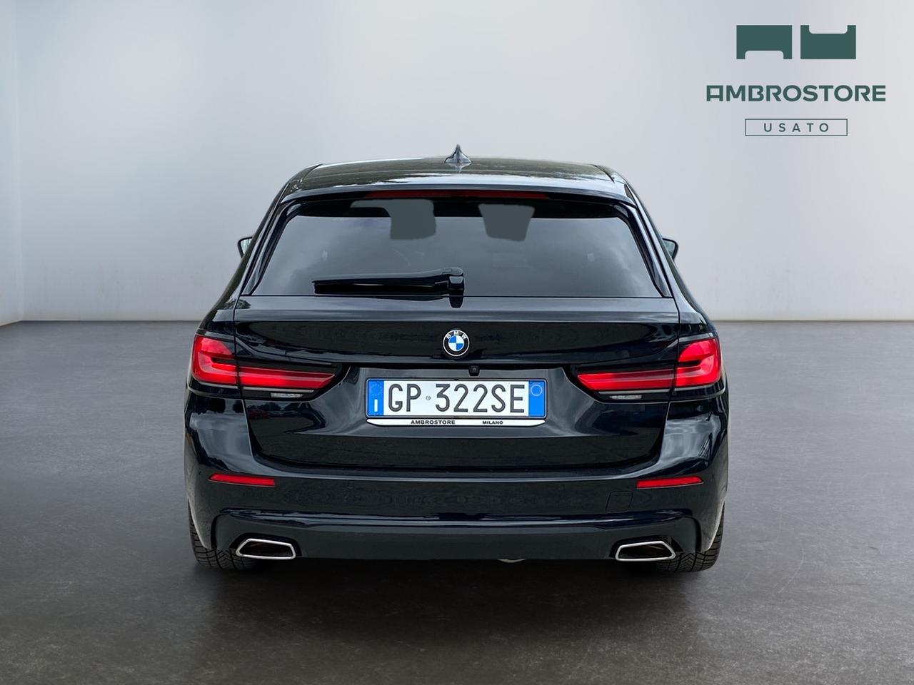 BMW Serie 5 G31 2020 Touring LCI - 520d Touring mhev 48V Luxury auto
